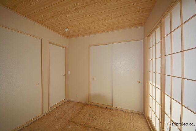 Non-living room. 1 Building bathroom Indoor (10 May 2013) Shooting