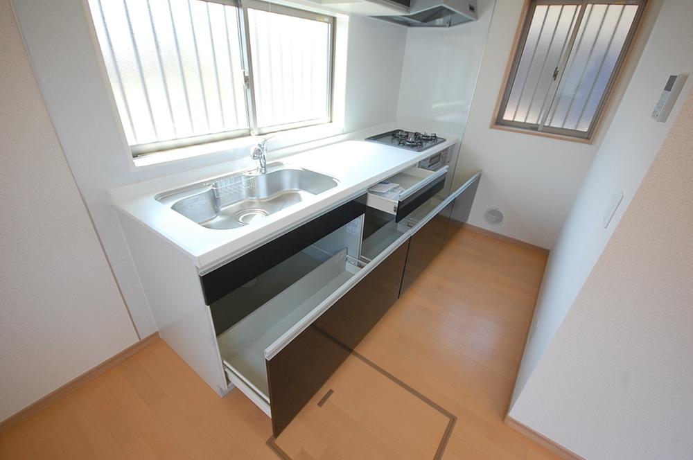 Same specifications photo (kitchen). Example of construction