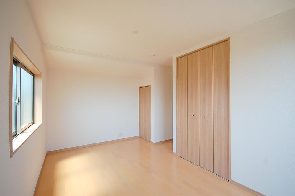 Same specifications photos (Other introspection). Example of construction