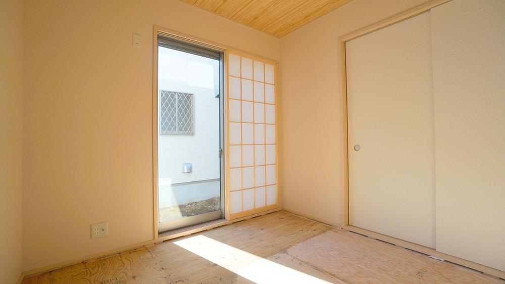 Same specifications photos (Other introspection). Example of construction