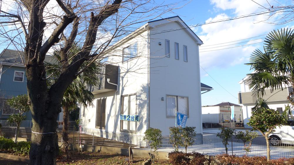 Local appearance photo. It seems that the house like in the summer resort.