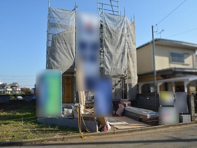 Local appearance photo. 1 Building Under construction