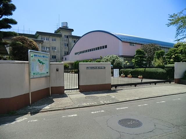 Junior high school. Musashimurayama 872m to stand fourth junior high school