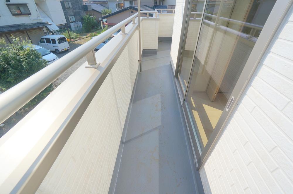 Balcony. 1 Building a balcony