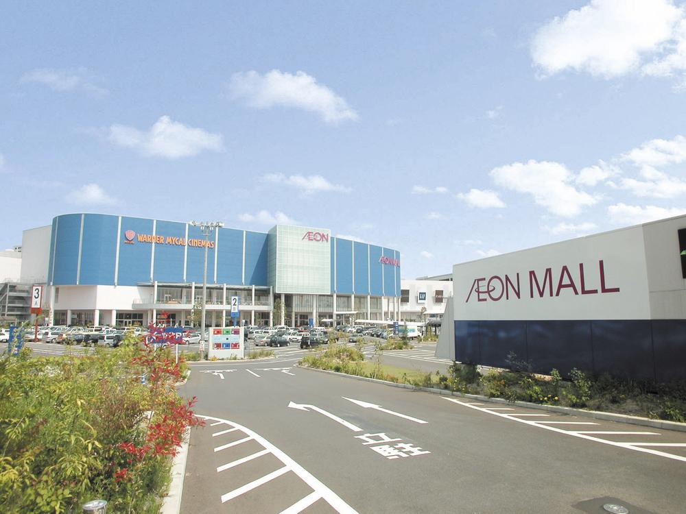Shopping centre. 475m to Aeon Mall Musashi Murayama