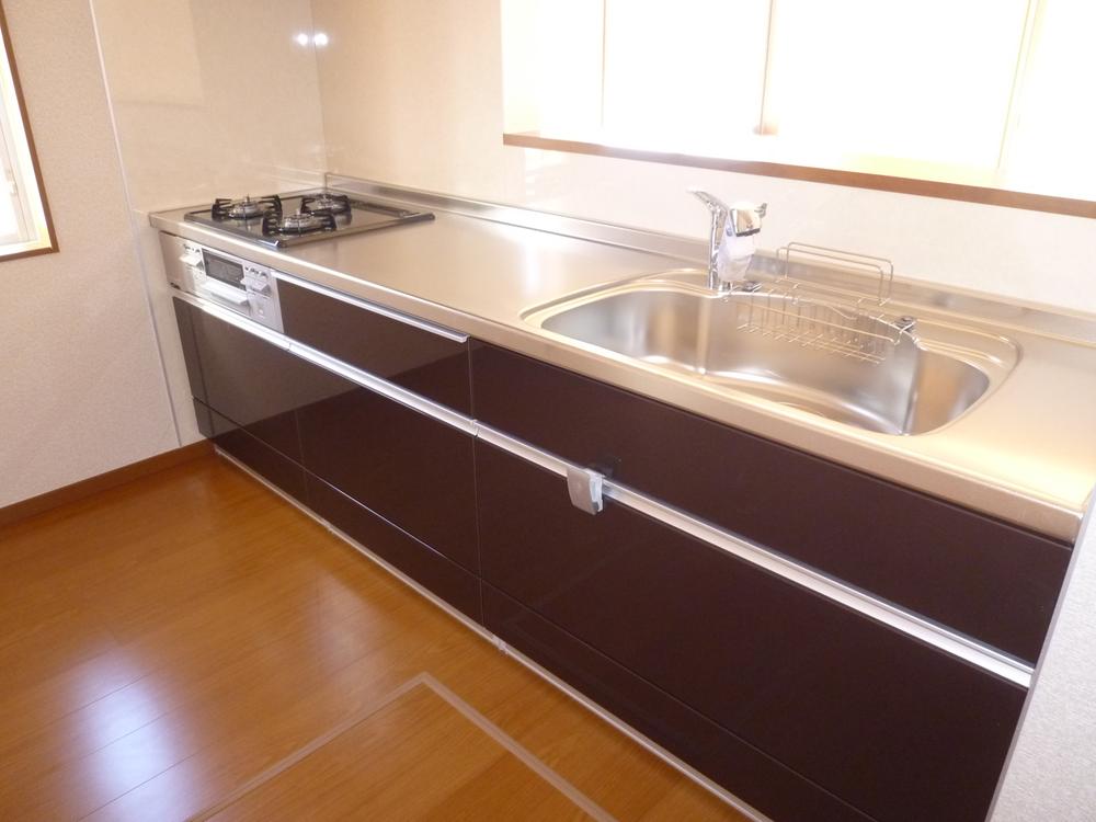 Same specifications photo (kitchen). Same specifications