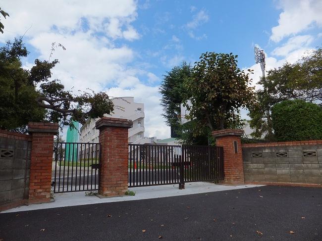 Junior high school. Musashimurayama 968m to stand first junior high school