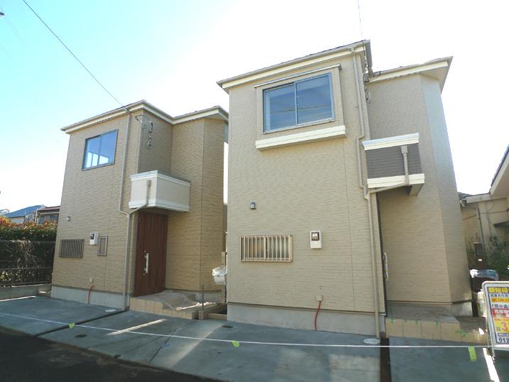 Same specifications photos (appearance). Building appearance (complete construction cases)