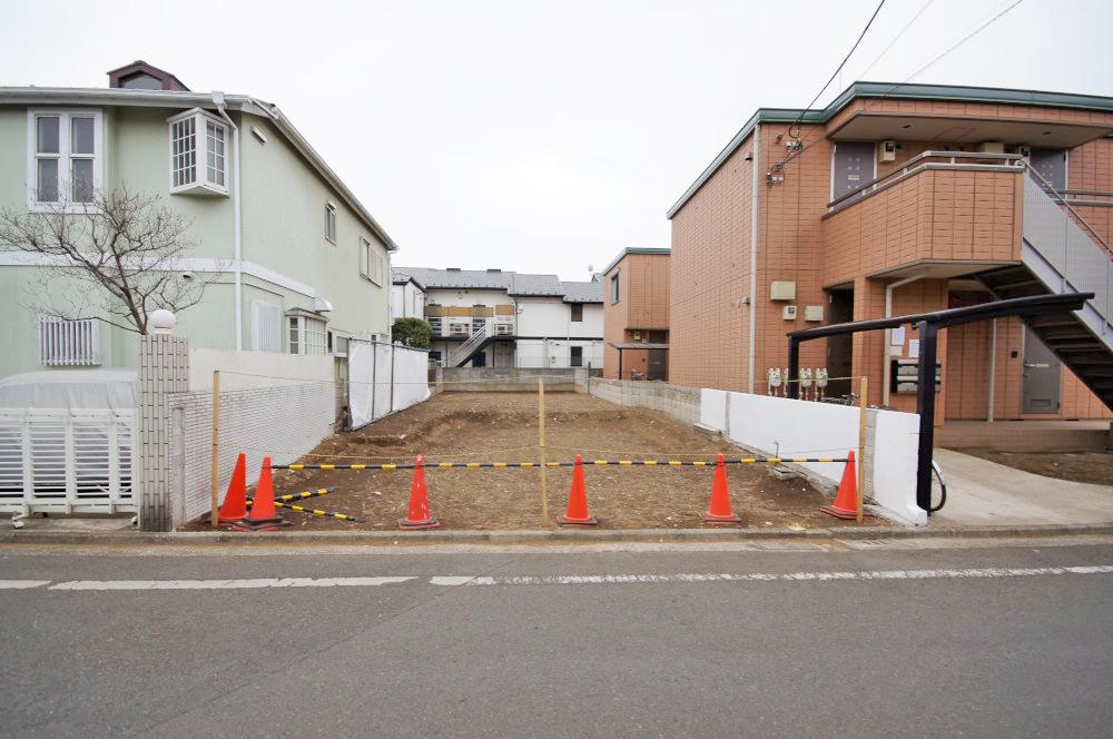 Local land photo. Located in Musashino Kichijojikita-cho 1-chome, JR Central ・ Sobu Line, Is a 3-wire available "Kichijoji" station a 15-minute walk of the building conditions without selling land of Inokashira.