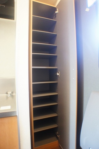 Receipt. You can change the height to suit you have of shoes