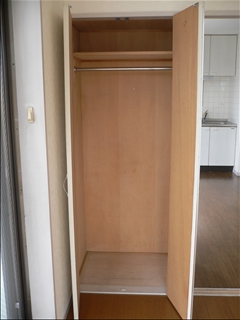 Receipt. Western-style CL