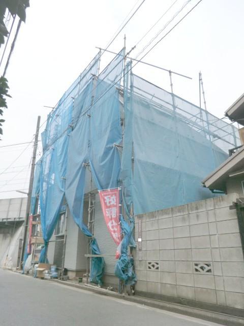 Local appearance photo. Local under construction