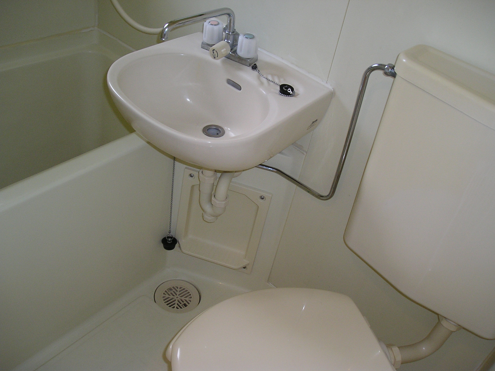 Bath.  ※ It will be in a separate room of the photo. 