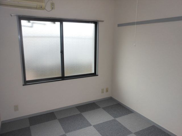 Living and room. Bright and clean rooms