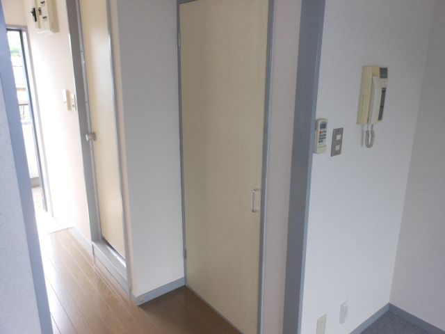 Receipt. Because the door is sideways easy and the installation of furniture