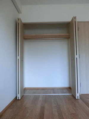 Receipt. Storage space