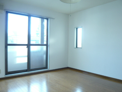 Other room space. Yang per well in the two-sided lighting south-facing angle room