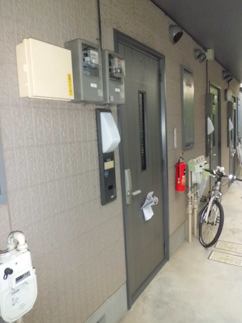 Entrance.  ☆ Strong manufacturer door to foreign enemy ☆ 