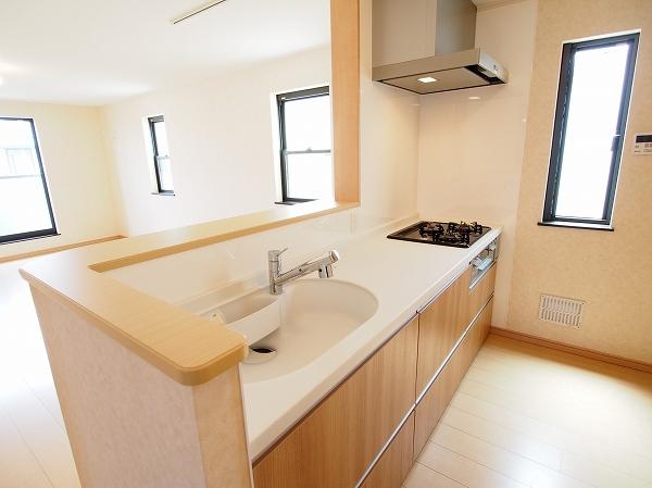 Same specifications photos (Other introspection). Same specifications