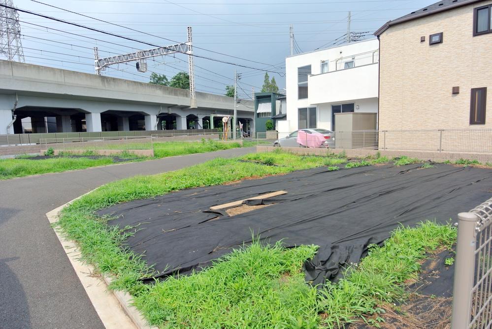 Building plan example (exterior photos). Local (July 2013) Shooting