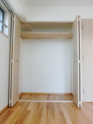 Receipt. Storage space