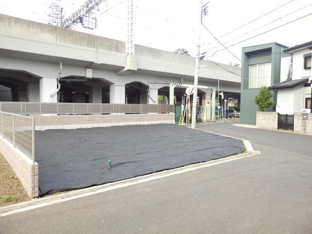 Local photos, including front road