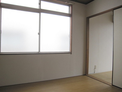 Living and room. You calm