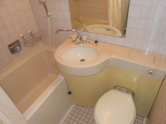 Bath. Unit bus of spread