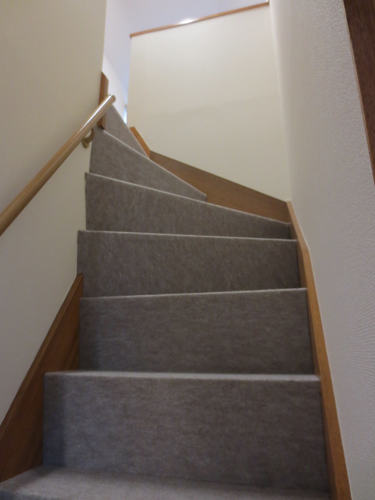 Other room space. Stairs to the loft