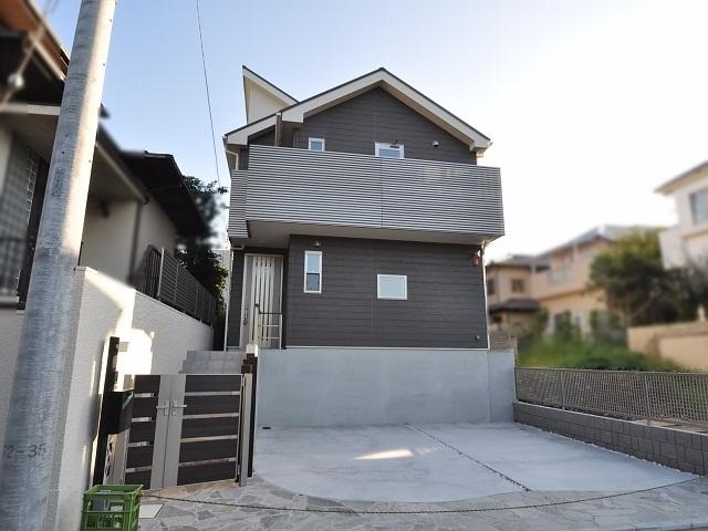 Local appearance photo. B Building Finished already