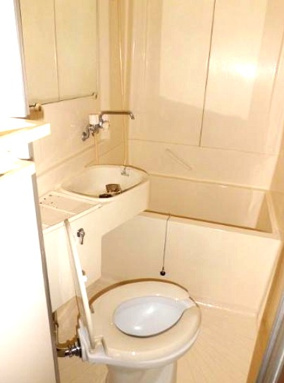 Bath. bus ・ toilet