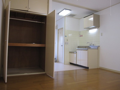 Receipt. Large storage I happy