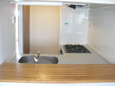 Living and room. Same floor plan different floor of photo