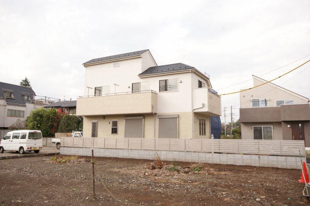 Local appearance photo. It has become the appearance that white was the keynote calm.