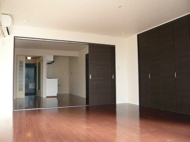 Other room space. Western-style (2)