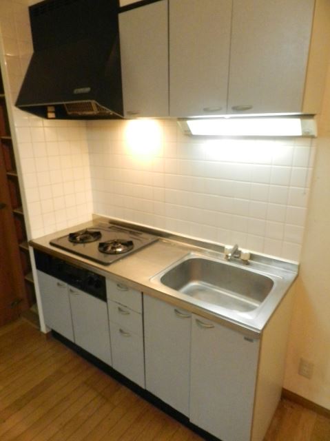 Kitchen. Two-burner gas stove with system Kitchen