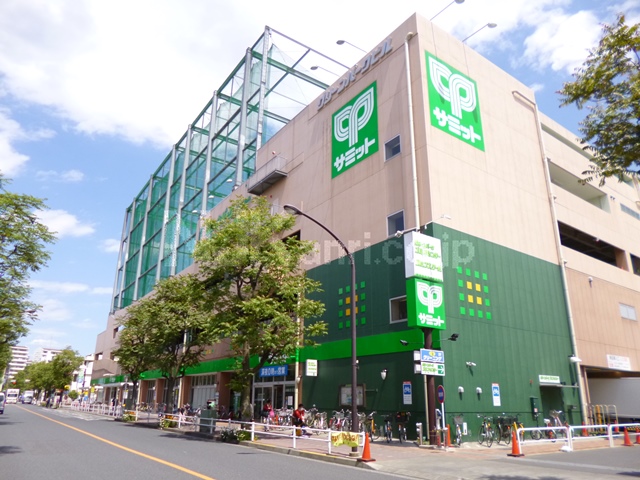 Supermarket. 1197m to Summit store Musashino Midoricho store (Super)