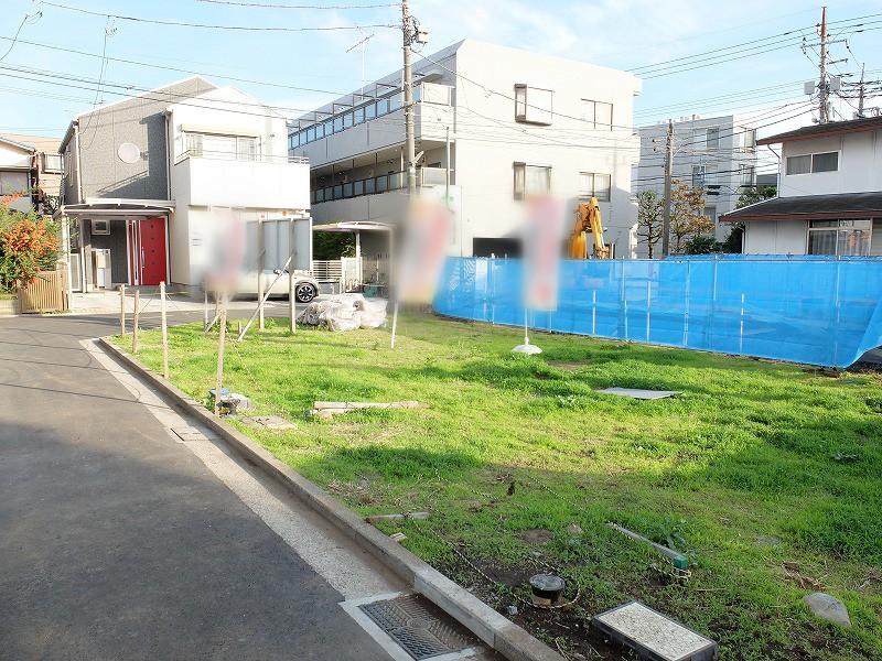 Local land photo. A compartment