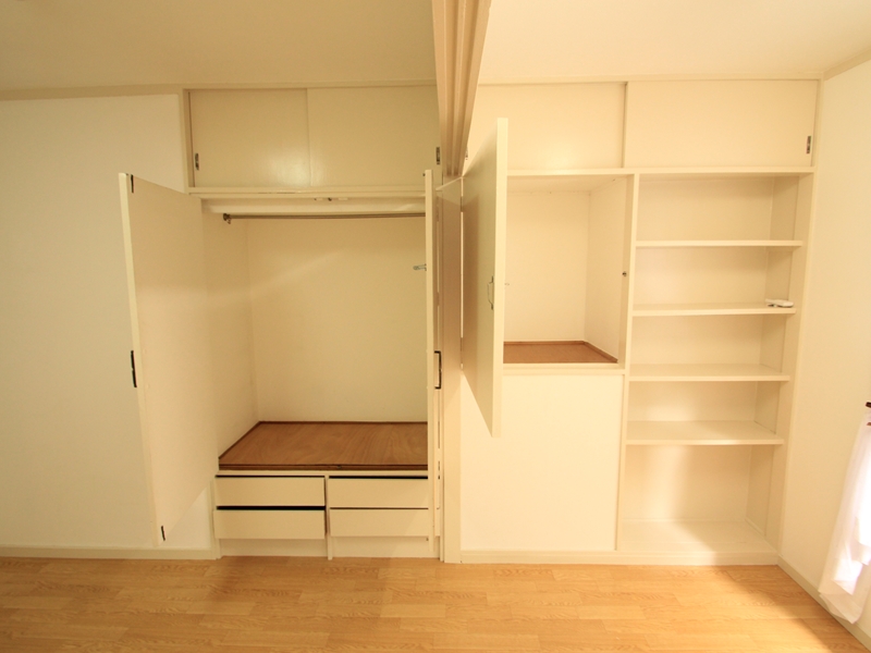 Receipt. Storage space is plenty