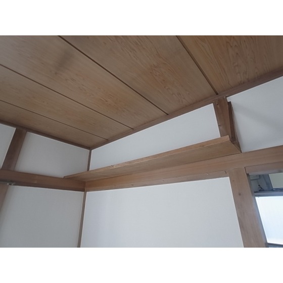 Receipt. Room upper receiving