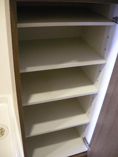 Entrance. Shoe rack is useful