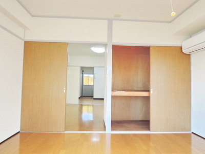 Living and room. Western style room