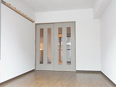 Other room space. Western-style 6 Pledge