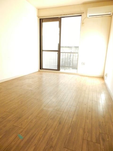 Living and room. Living