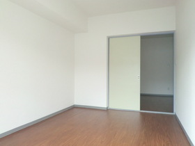 Living and room. Southwestward 6 Pledge of Western-style