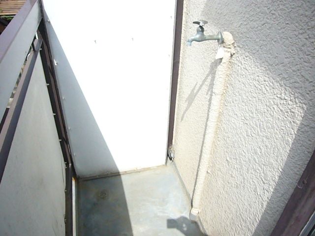 Other. Outdoor washing machine Storage