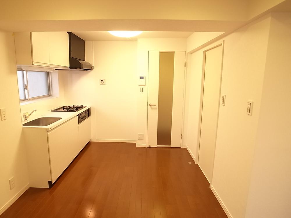 Living. Indoor (10 May 2013) Shooting