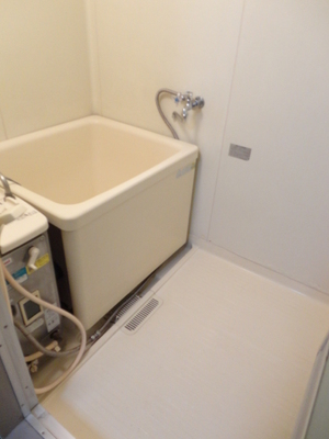 Bath. Unit bus add 炊給 hot water