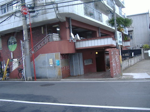 Building appearance. Appearance 2