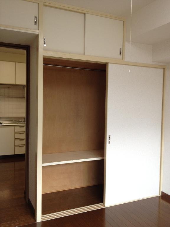 Living and room.  ☆ There is housed in each room ☆